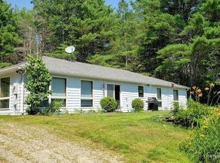 1141 Moody Mountain Rd, Searsmont, ME 04973