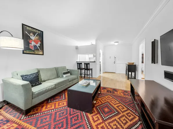 280 Park Avenue South image 2 of 11