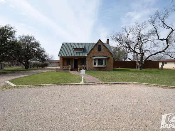 2703 Christoval Rd, San Angelo, TX 76903