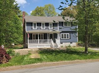 8 Lesley Cir, Derry, NH 03038
