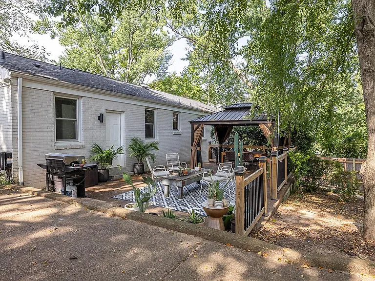 632 Watsonwood Dr — Photo 38
