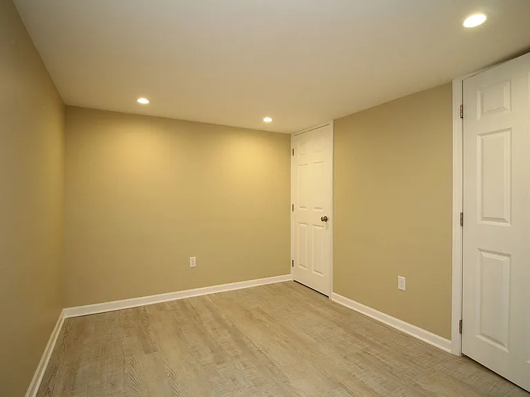 5401 NE 15th Ave — Photo 23
