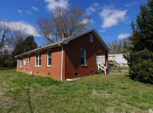 164 26th St SW, Hickory, NC 28602