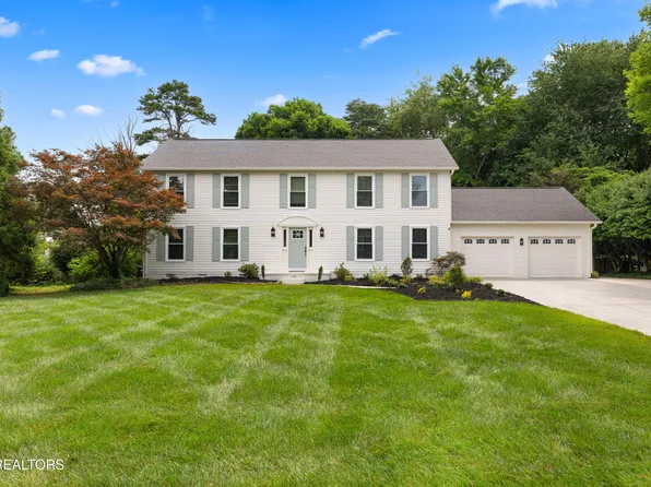 728 Woodchase Dr, Knoxville, TN 37934