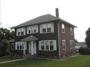 2 Ashburnham Rd, Worcester, MA 01605