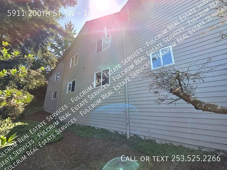 5911 200th St SW #102 — Photo 27