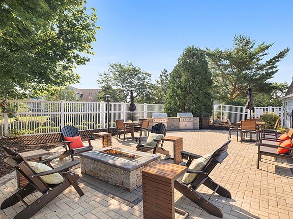 Outdoor Grilling Area