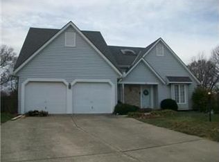 5746 Willow Ave, Raytown, MO 64133