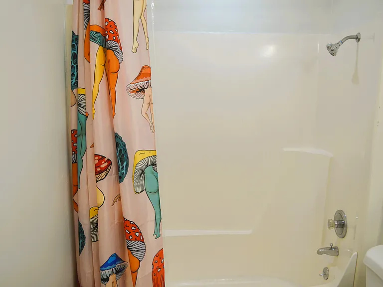 319 Linn Ave #319 — Photo 8