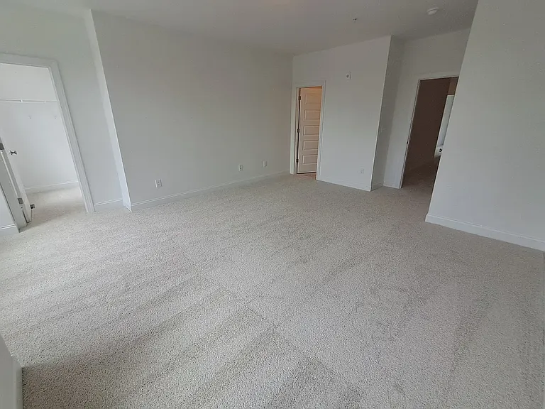 602 Market Grove Dr #100 — Photo 8