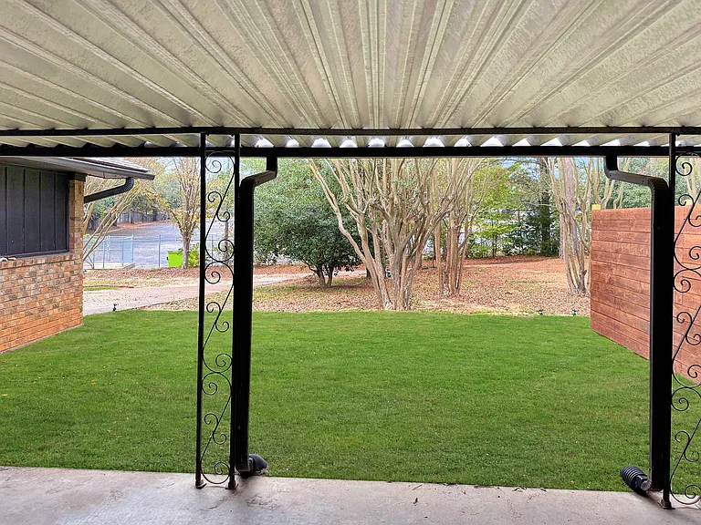 1524 Timber Creek Dr — Photo 12