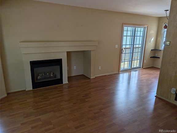 4th image of 1514 S Buckley Way