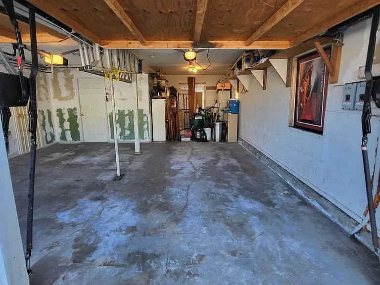 2100 Cabrillo Ave — Photo 26
