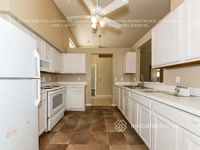 4821 Sabal Harbour Dr — Photo 5