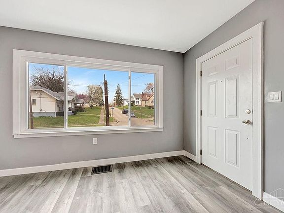 4th image of 6710 Park Pl