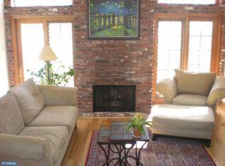 234 Catharine St, Philadelphia, PA 19147
