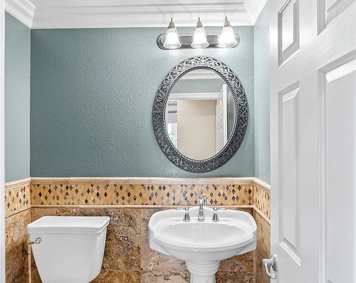 1178 Olivia Pkwy — Photo 9