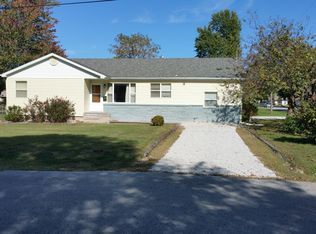 703 W Whiteside St, Springfield, MO 65807