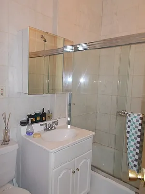 Rented by Pink Stone Realty LLC | media 21