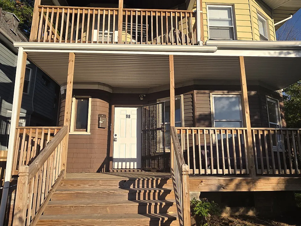 98 S Grove St #1