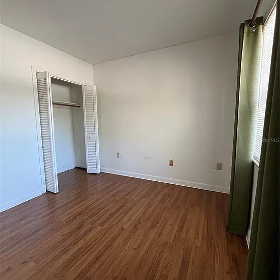 1014 E South St #16 — Photo 6