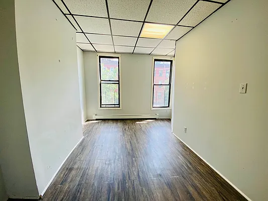 Rented by Blue Egg Realty Corp | media 17