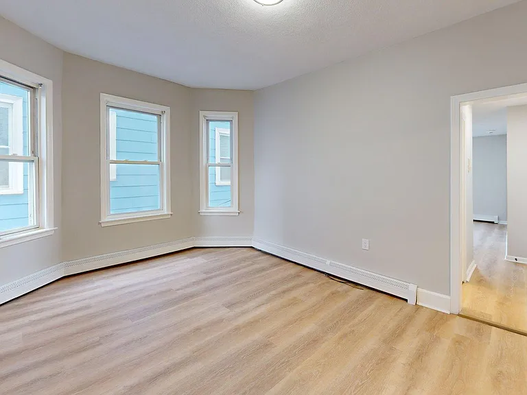 165 Hichborn St #5 — Photo 20