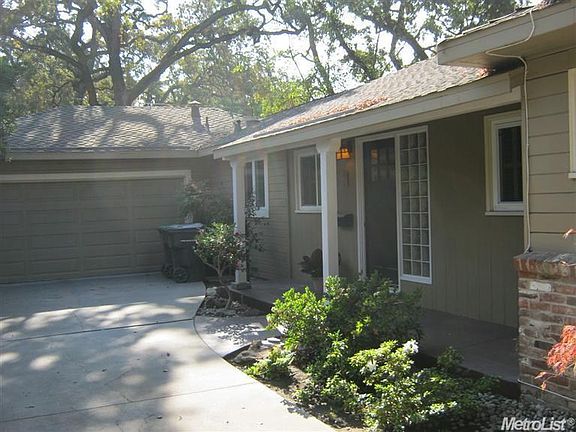 5th image of 1564 Woodland Dr