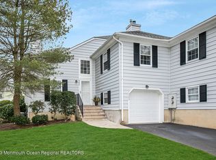 3203 Buckingham Cir, Middletown, NJ 07748