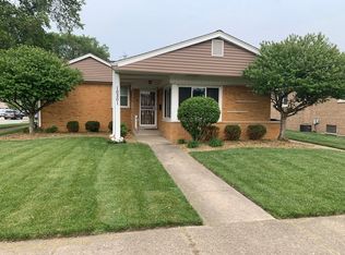 10301 Laramie Ave, Oak Lawn, IL