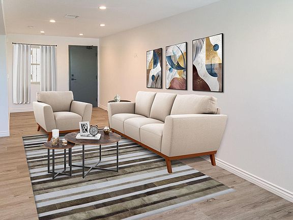 3rd image of 5731 Lexington Ave #2202