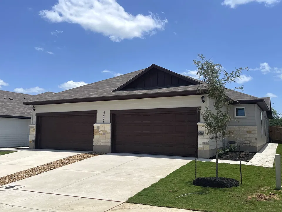 5422 Devils Gate #2