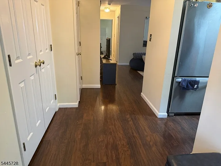 58 Waugh Ct — Photo 26