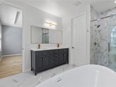 1360 Mariposa CIR #102, Naples, FL, 34105