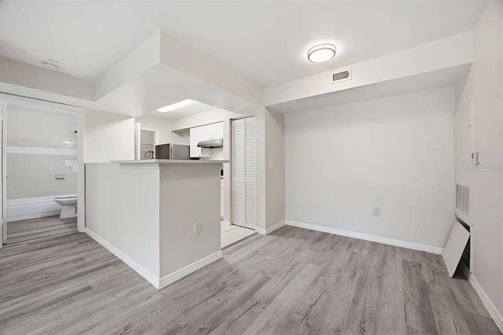 3004 Parkway Blvd — Photo 4