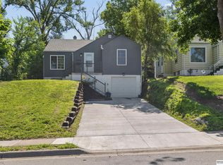 7019 N 33rd St, Omaha, NE 68112