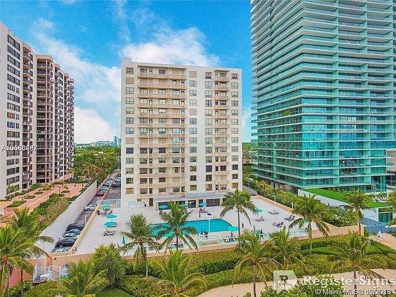 4th image of 10185 Collins Ave #A1420