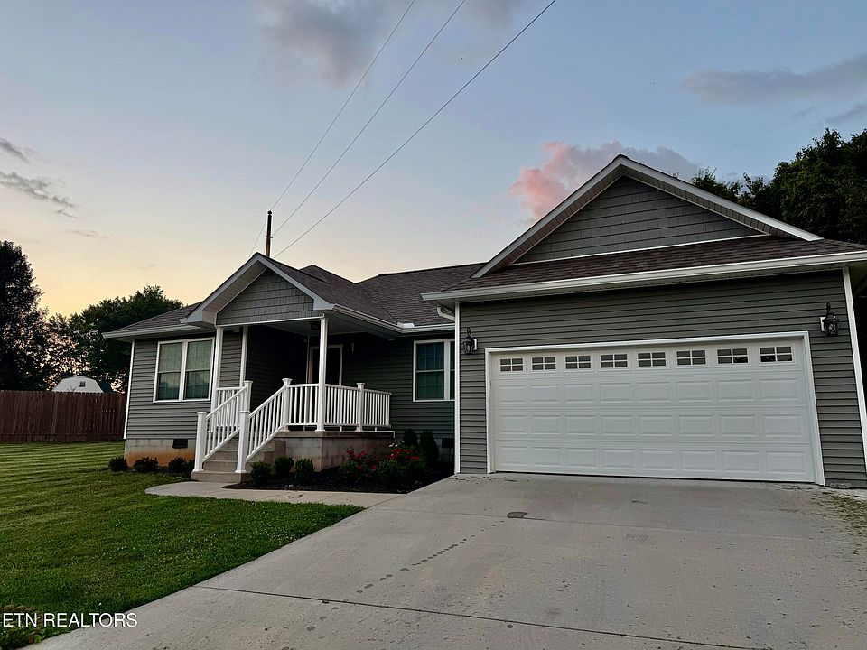 1st image of 127 Kars Ln