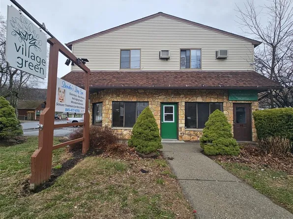 93 Windermere Ave #B, Greenwood Lake, NY 10925