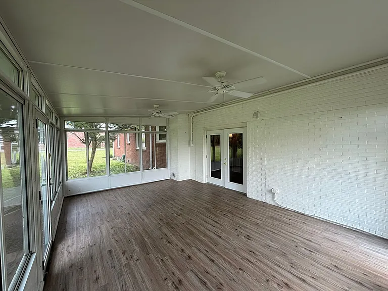 4953 Stillwood Dr — Photo 19