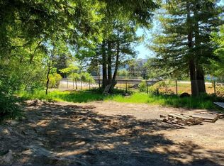 540 Bear Creek Rd, Garberville, CA 95542