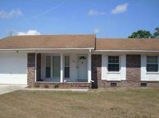 143 Windover Dr, Southport, NC 28461