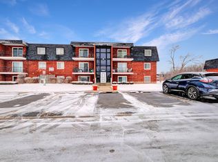 17004 Novak Dr APT 104, Hazel Crest, IL 60429