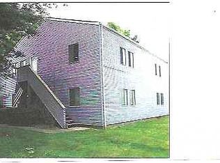 1277 Hibbard Dr APT B, Stow, OH 44224