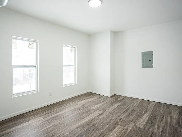 1426 Junction St #1 — Photo 9