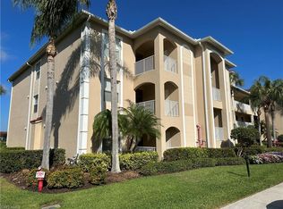 2710 Cypress Trace Cir APT 3022, Naples, FL 34119
