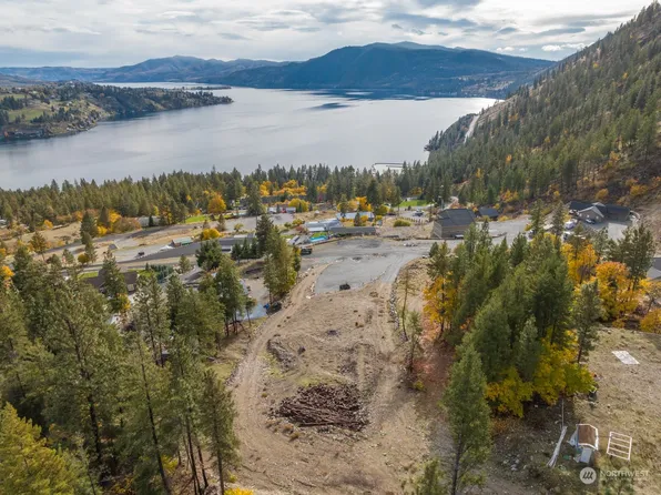 382 McClosky Drive, Chelan, WA 98816