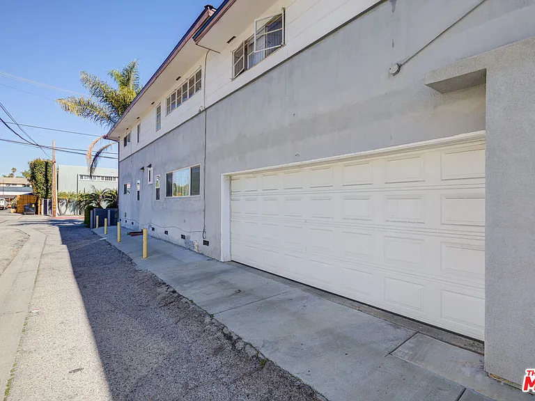 8976 W Cadillac Ave #1/2 — Photo 19