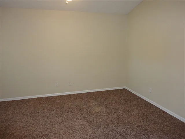 1212 Dragon Head Dr — Photo 2