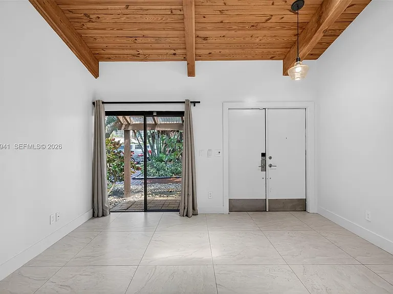 2619 S Parkview Dr — Photo 23